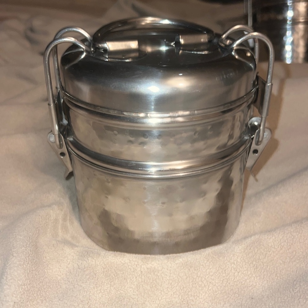 Metal lunch box from world market . Used I have two available price is for each